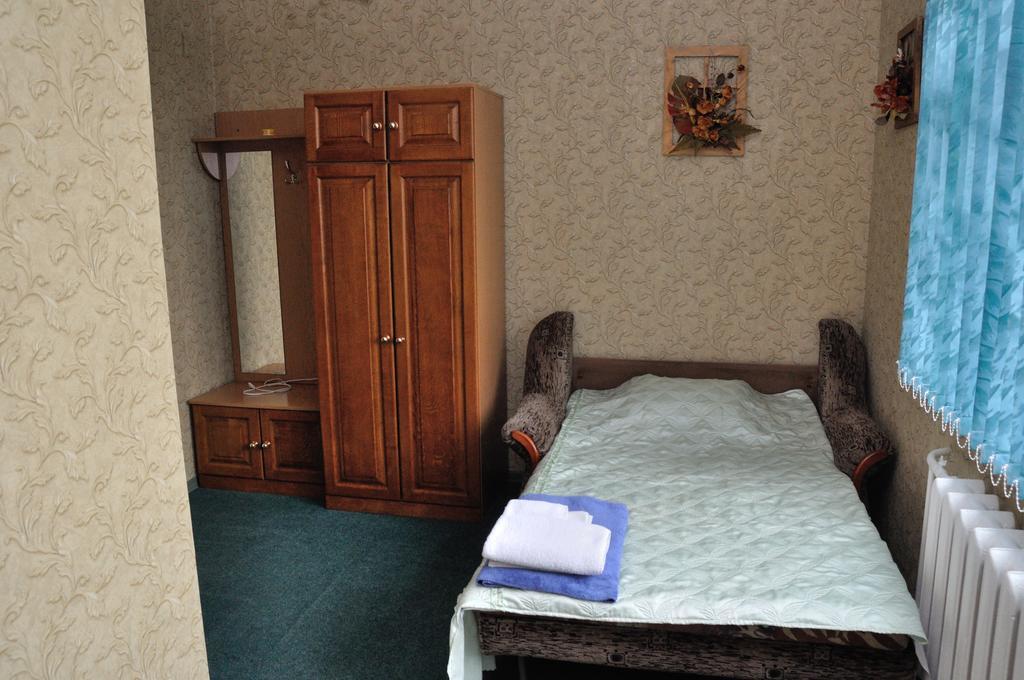 Zolota Pidkova Bed & Breakfast โคเวล ภายนอก รูปภาพ