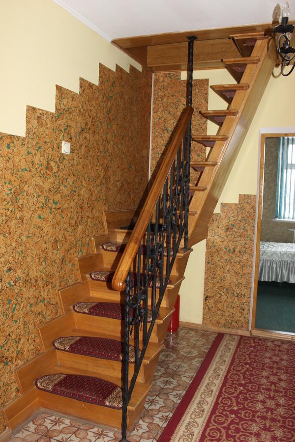 Zolota Pidkova Bed & Breakfast โคเวล ภายนอก รูปภาพ