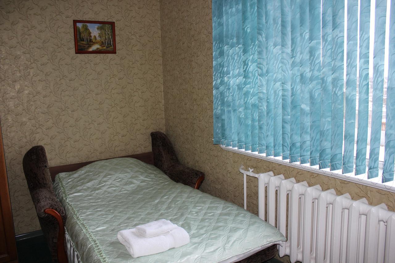 Zolota Pidkova Bed & Breakfast โคเวล ภายนอก รูปภาพ