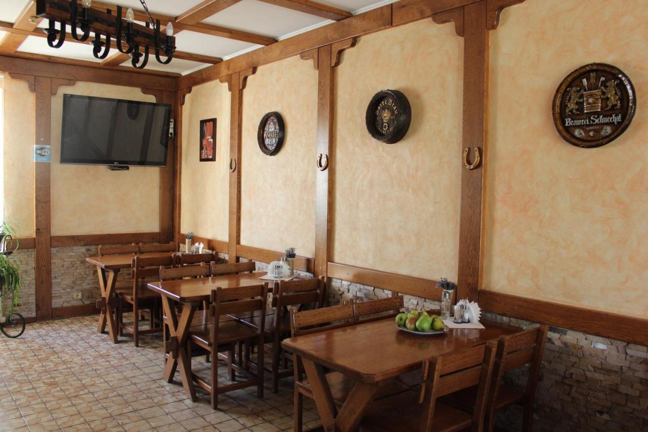 Zolota Pidkova Bed & Breakfast โคเวล ภายนอก รูปภาพ